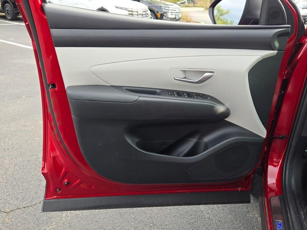 new 2026 Hyundai Tucson car, priced at $33,310