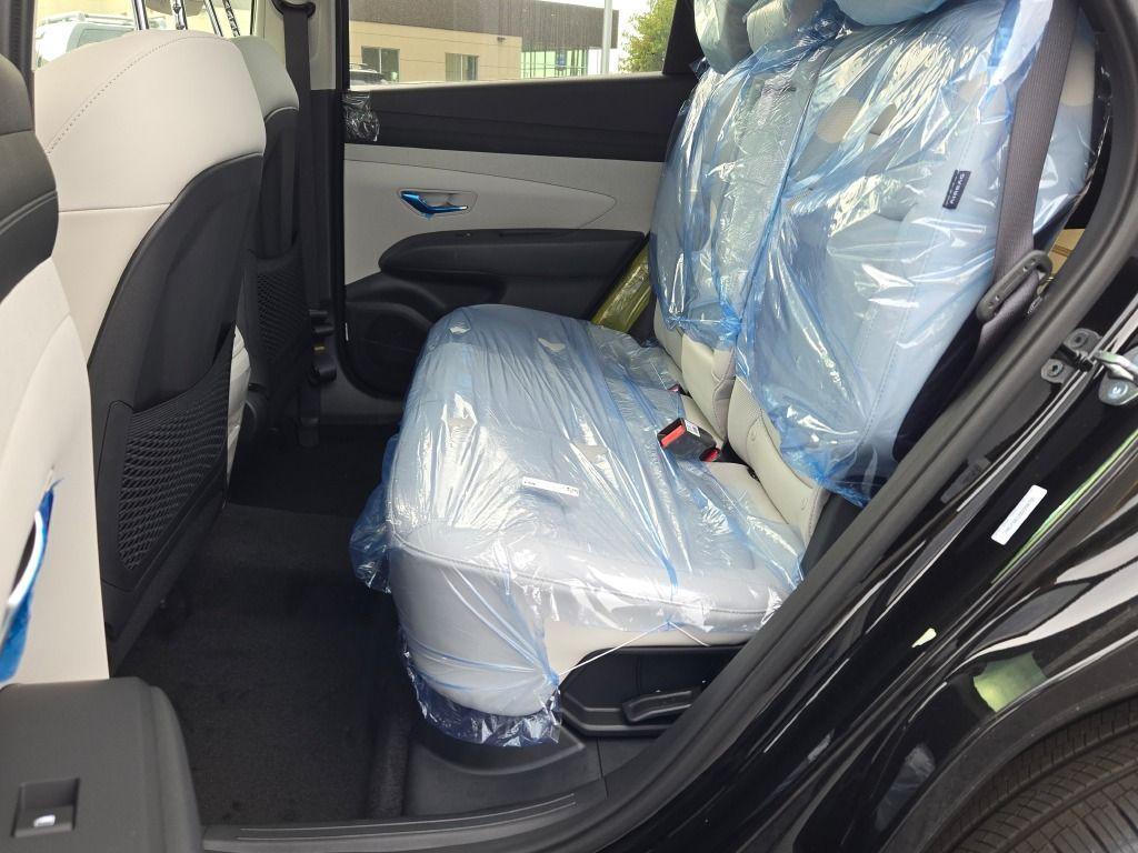 new 2025 Hyundai TUCSON Hybrid car, priced at $34,332