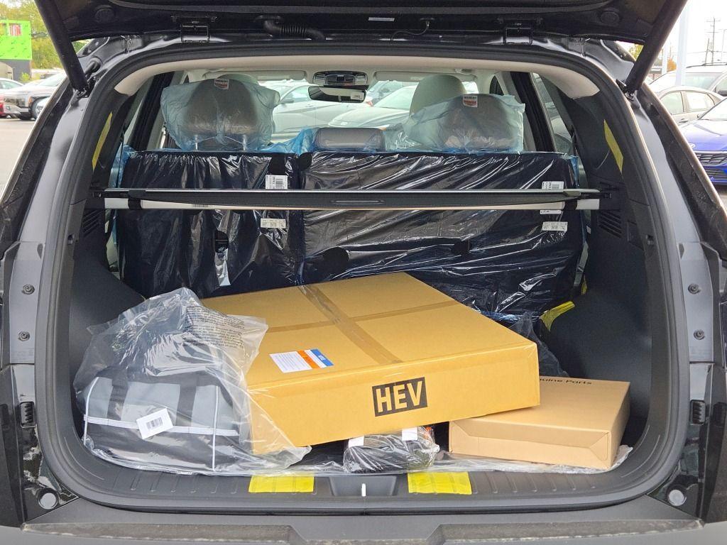 new 2025 Hyundai TUCSON Hybrid car, priced at $34,332