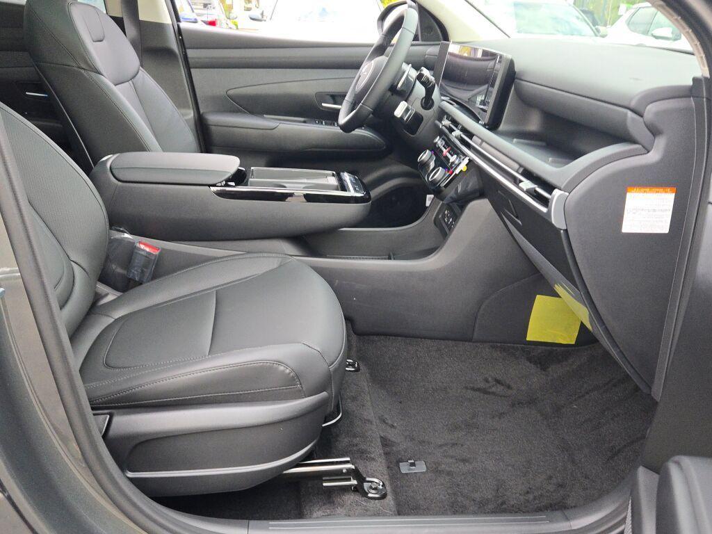 new 2025 Hyundai TUCSON Hybrid car, priced at $34,268