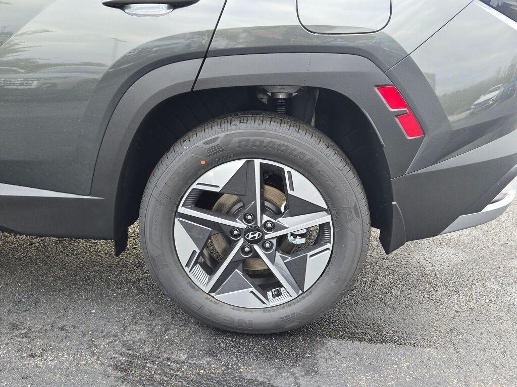 new 2025 Hyundai TUCSON Hybrid car, priced at $34,268