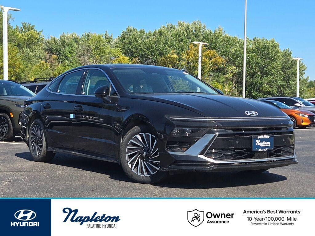 new 2025 Hyundai Sonata Hybrid car, priced at $36,235