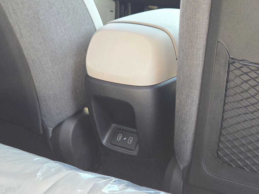 new 2025 Hyundai Elantra car, priced at $28,155