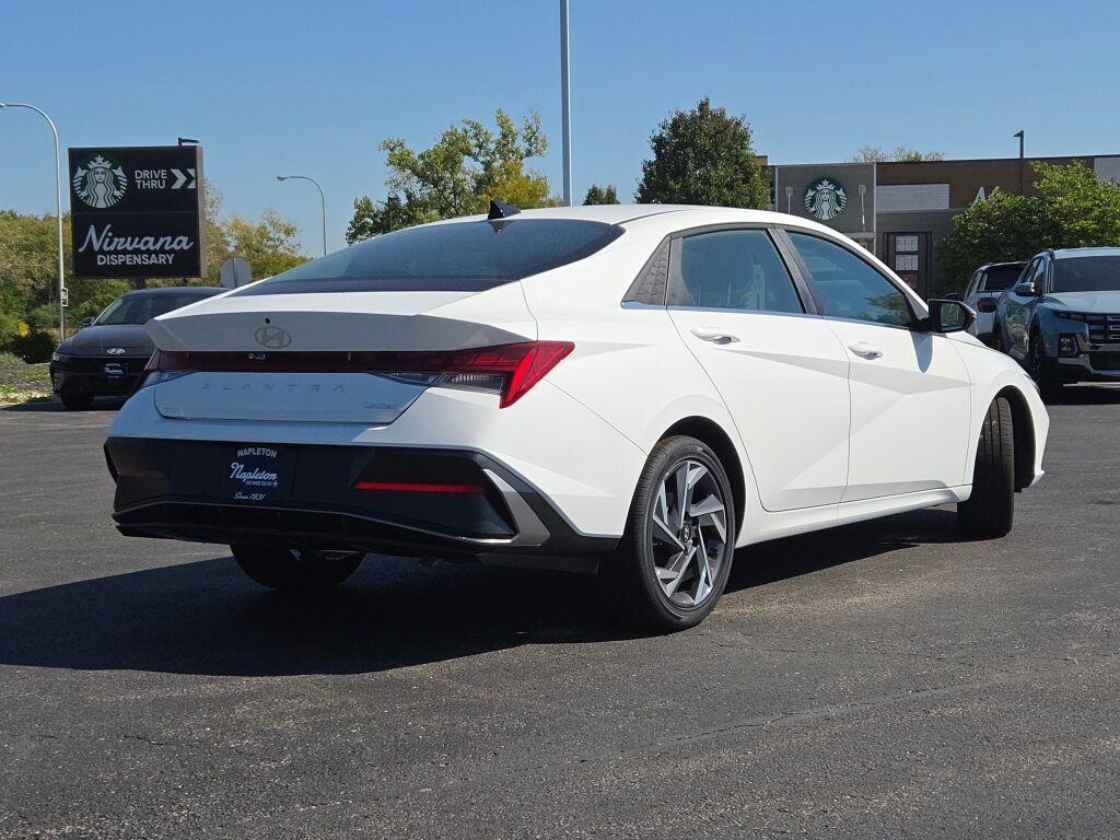 new 2025 Hyundai Elantra car, priced at $28,155