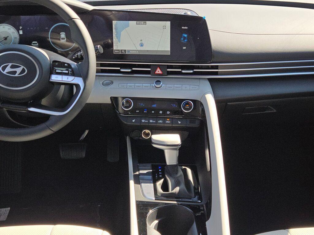 new 2025 Hyundai Elantra car, priced at $28,155