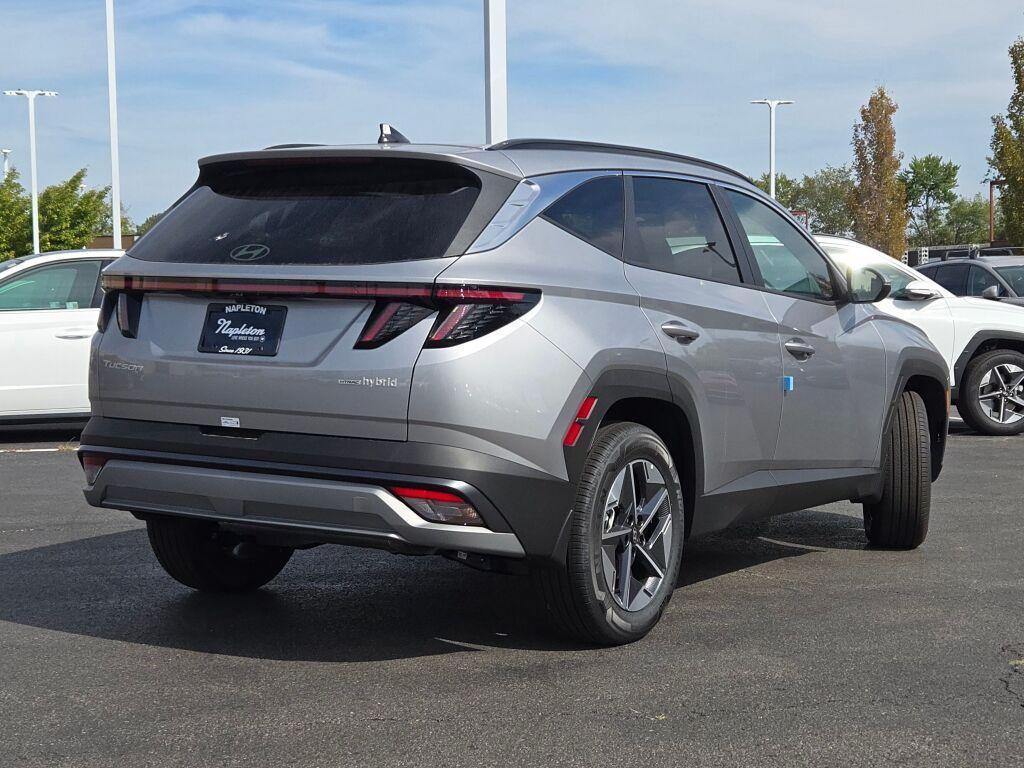 new 2025 Hyundai TUCSON Hybrid car, priced at $39,135