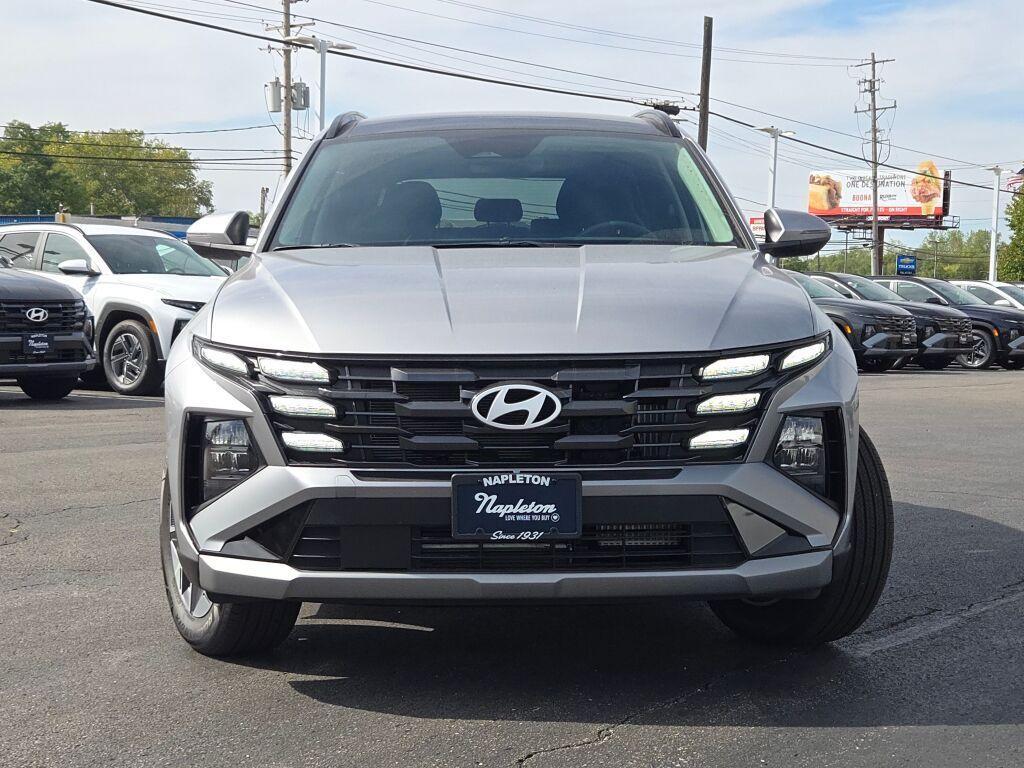 new 2025 Hyundai TUCSON Hybrid car, priced at $39,135