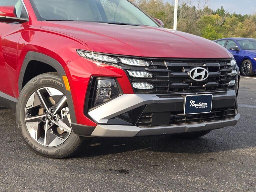 new 2025 Hyundai TUCSON Hybrid car, priced at $34,783