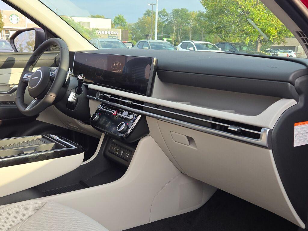 new 2025 Hyundai TUCSON Hybrid car, priced at $34,783