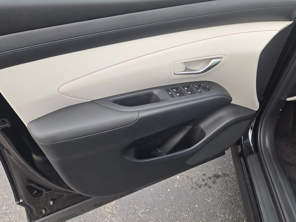 new 2026 Hyundai Tucson car, priced at $31,333