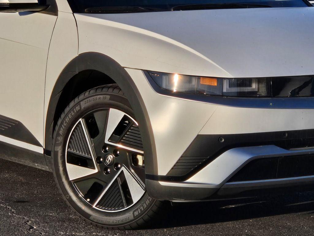 new 2025 Hyundai IONIQ 5 car, priced at $45,313