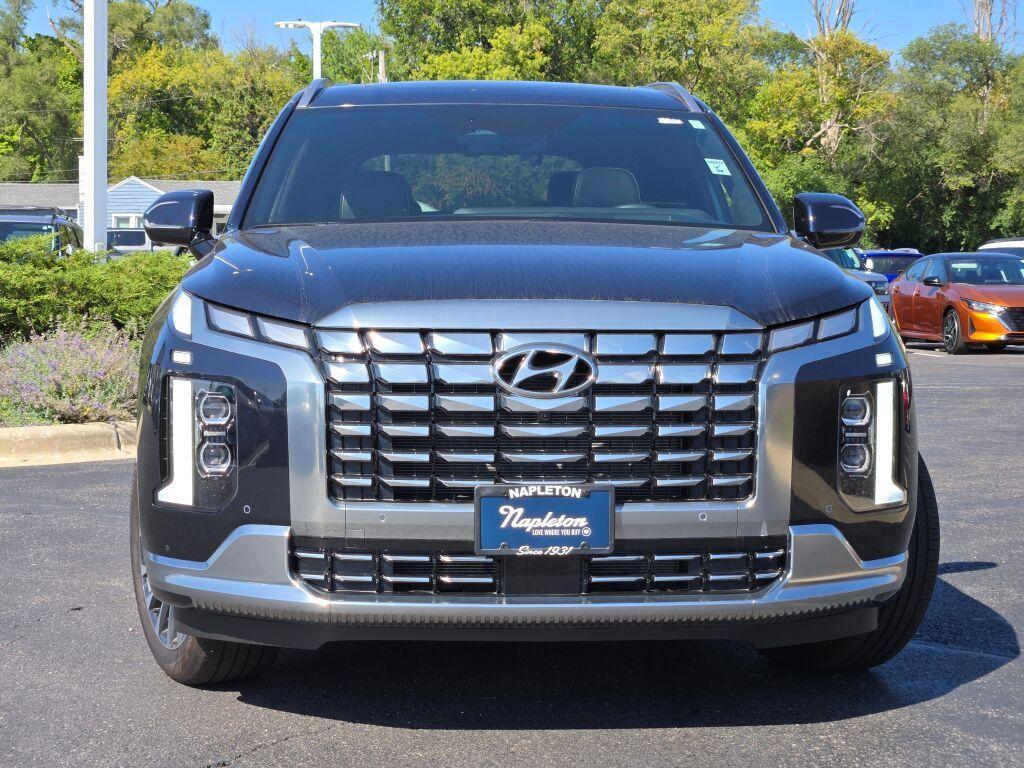 used 2025 Hyundai Palisade car, priced at $45,862