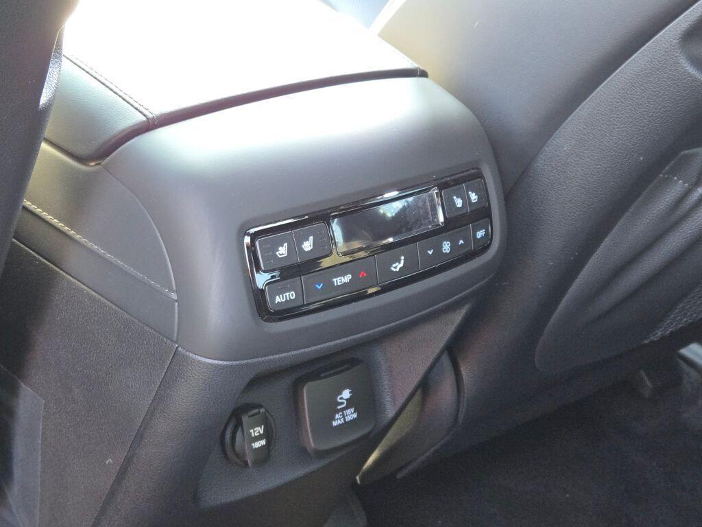 used 2025 Hyundai Palisade car, priced at $45,862