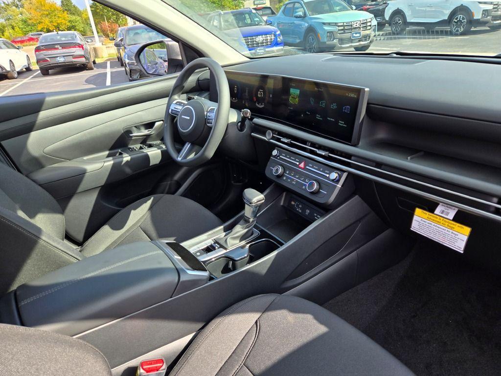 new 2026 Hyundai Tucson car, priced at $31,873