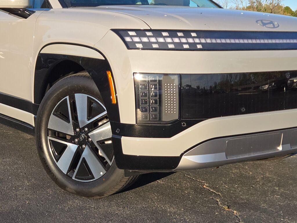 new 2026 Hyundai IONIQ 9 car, priced at $65,107