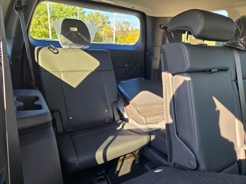 new 2025 Hyundai Santa Fe car, priced at $36,675