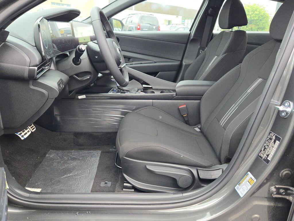 new 2025 Hyundai ELANTRA HEV car, priced at $26,588