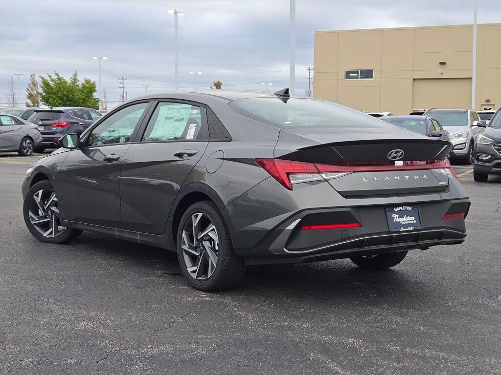 new 2025 Hyundai ELANTRA HEV car, priced at $26,588