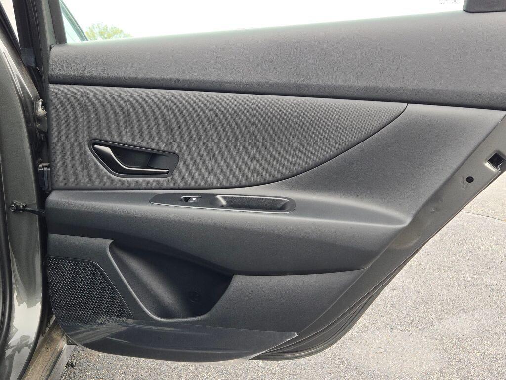 new 2025 Hyundai ELANTRA HEV car, priced at $26,588