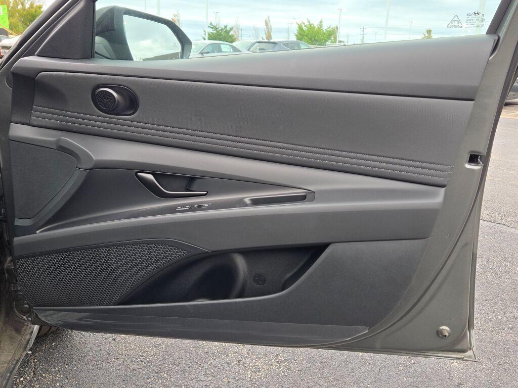 new 2025 Hyundai ELANTRA HEV car, priced at $26,588