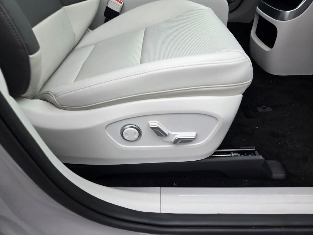 new 2026 Hyundai IONIQ 9 car, priced at $64,210