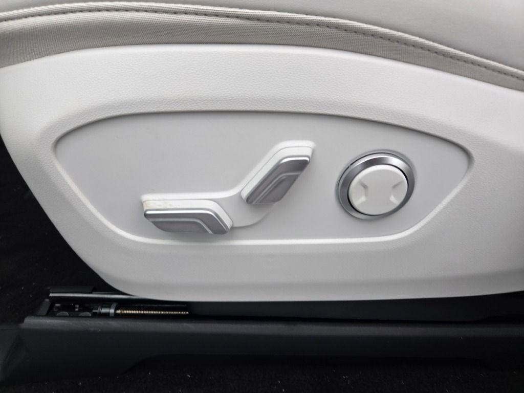 new 2026 Hyundai IONIQ 9 car, priced at $64,210