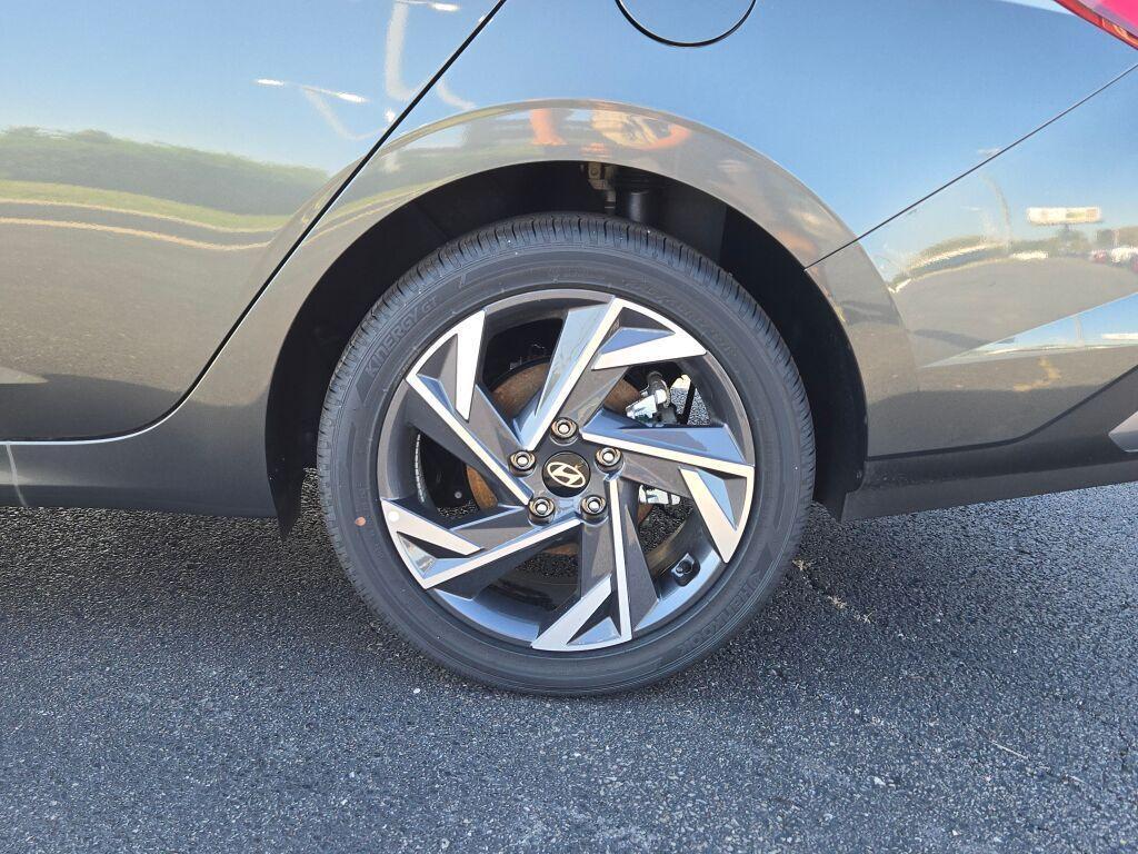 new 2025 Hyundai ELANTRA HEV car, priced at $26,602