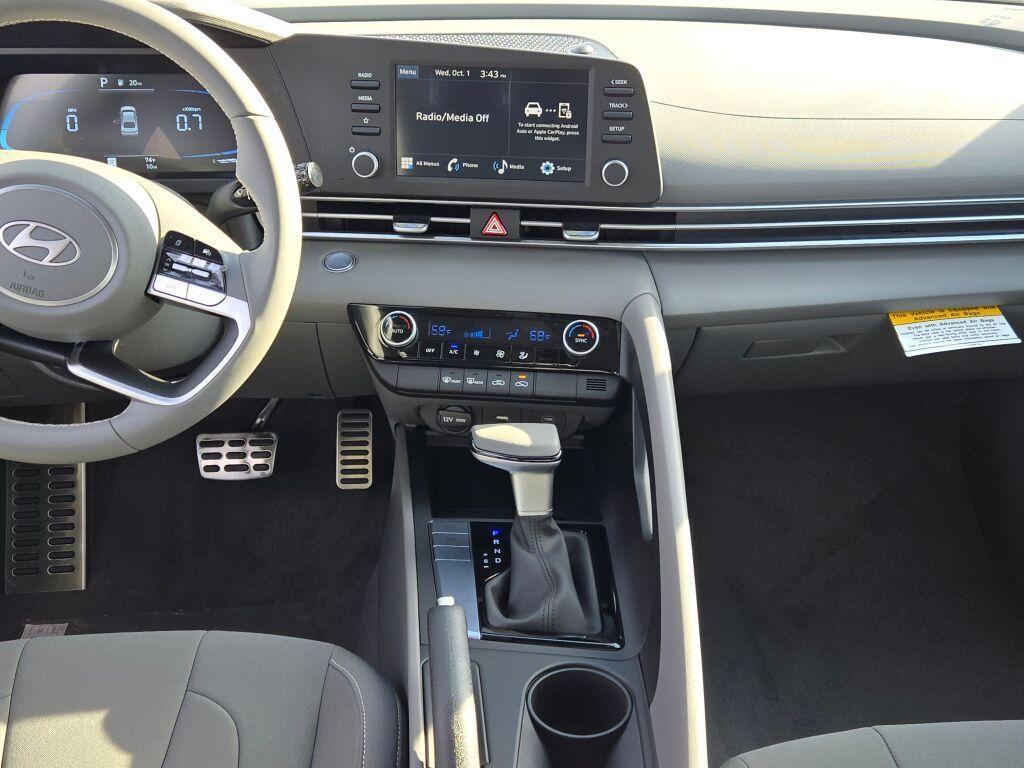 new 2025 Hyundai Elantra car, priced at $24,605