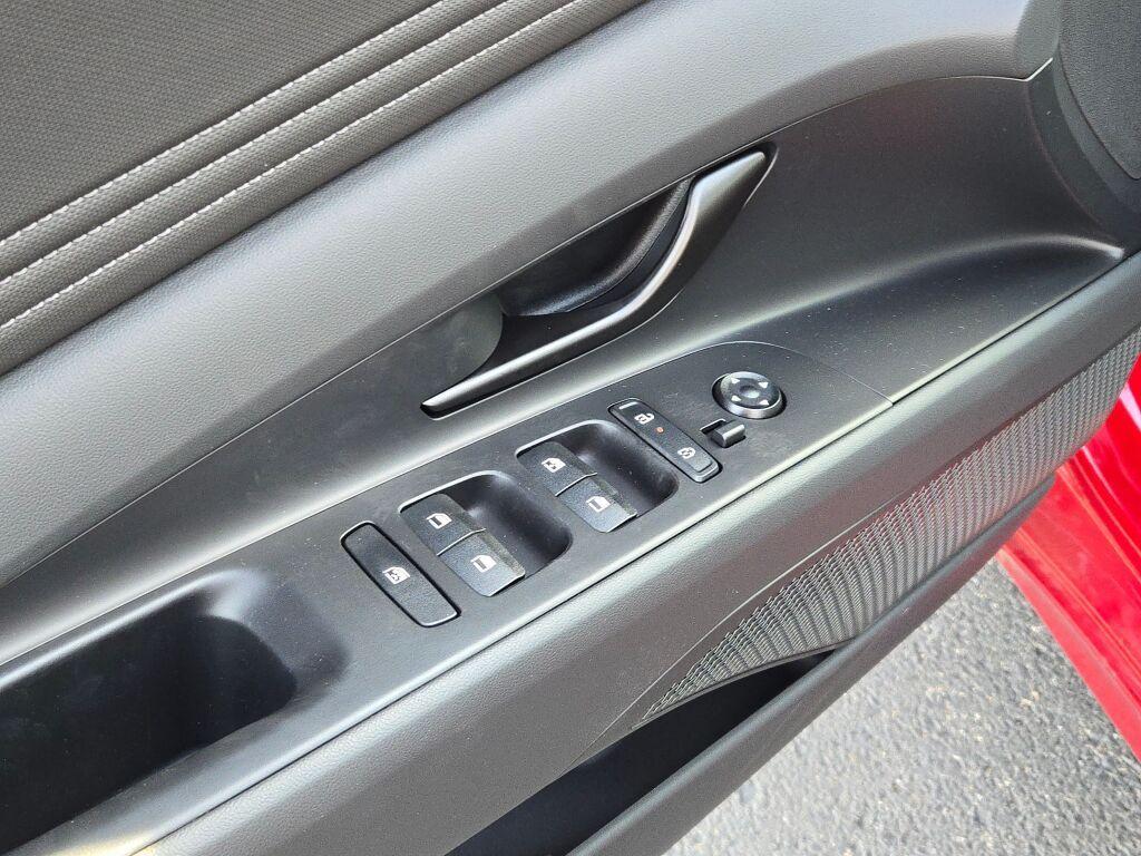 new 2025 Hyundai ELANTRA HEV car, priced at $29,295