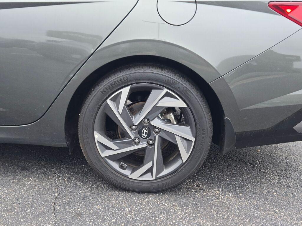 used 2024 Hyundai Elantra car, priced at $23,786