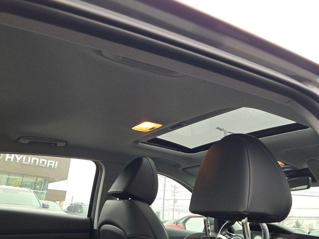 used 2024 Hyundai Elantra car, priced at $23,786