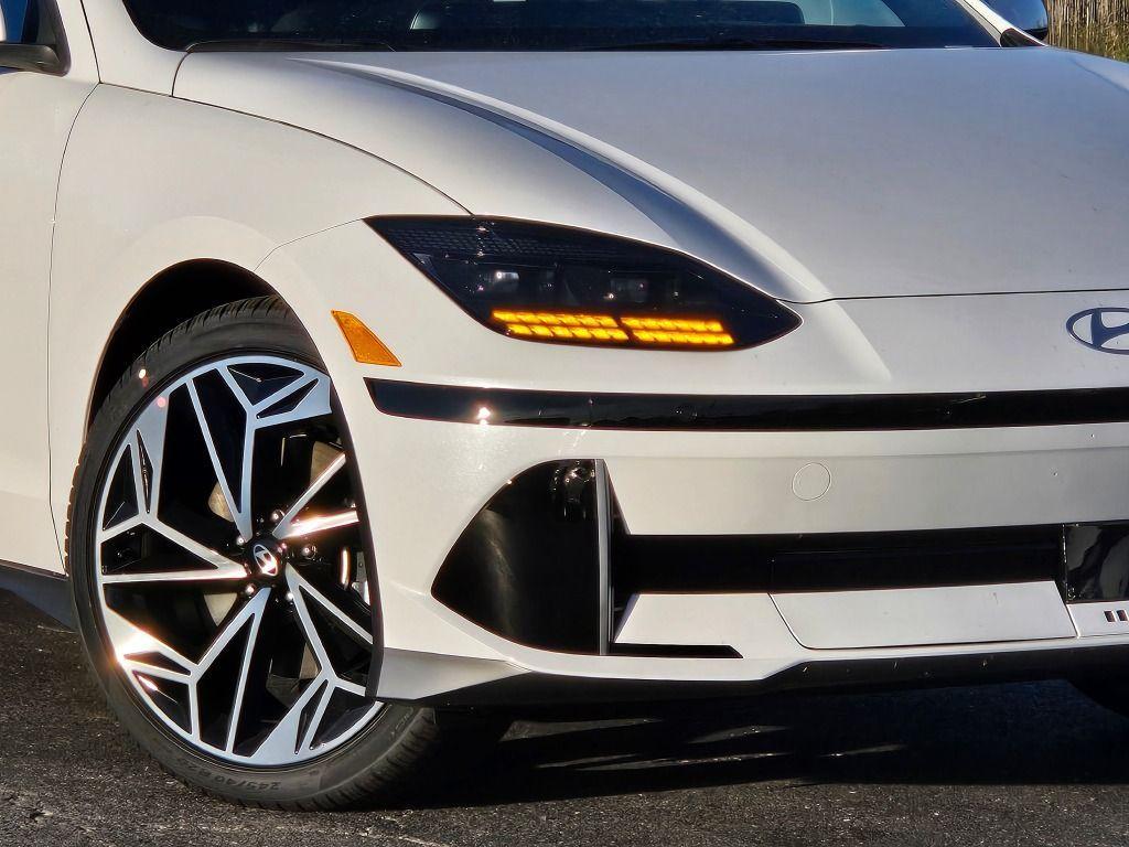 new 2025 Hyundai IONIQ 6 car, priced at $44,509