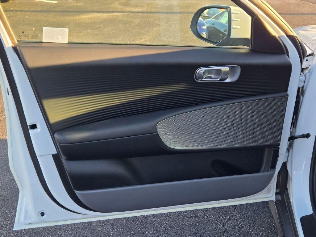 new 2025 Hyundai IONIQ 6 car, priced at $44,509