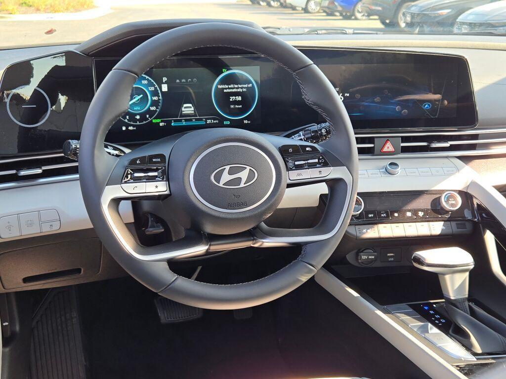 new 2025 Hyundai ELANTRA HEV car, priced at $31,020
