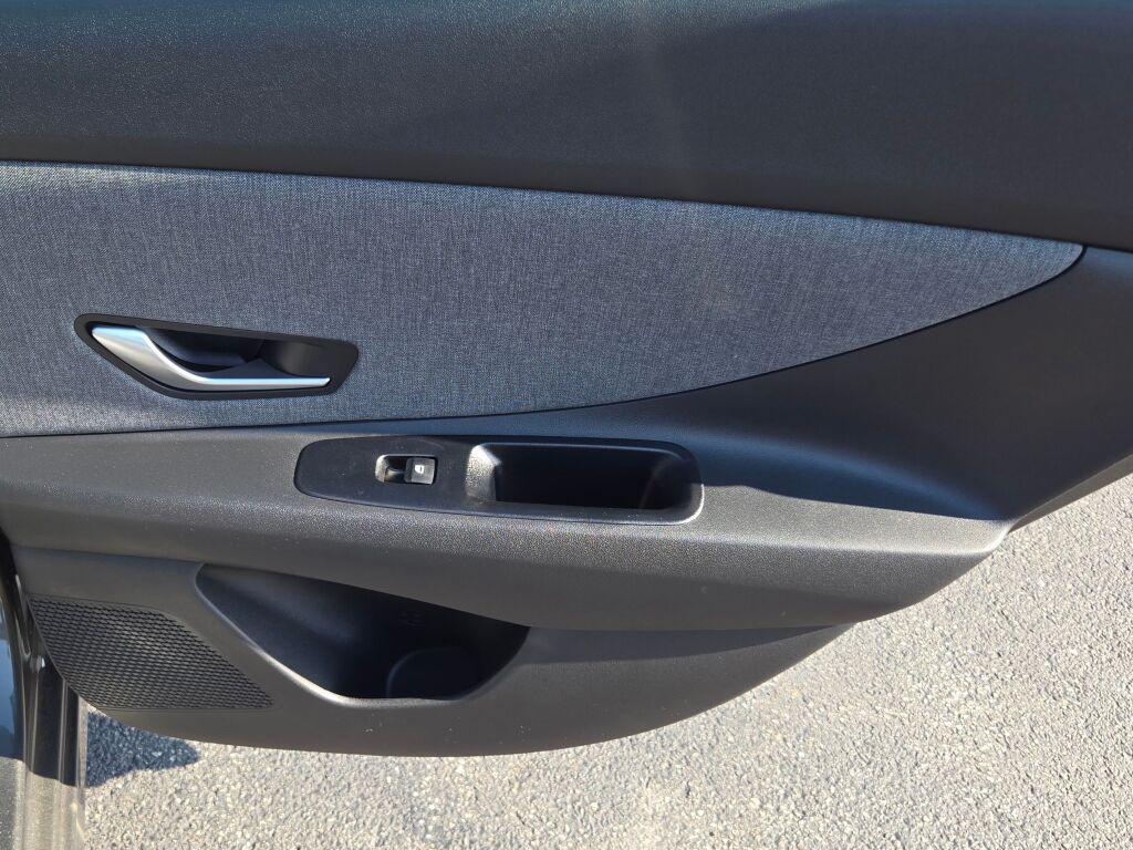 new 2025 Hyundai ELANTRA HEV car, priced at $31,020