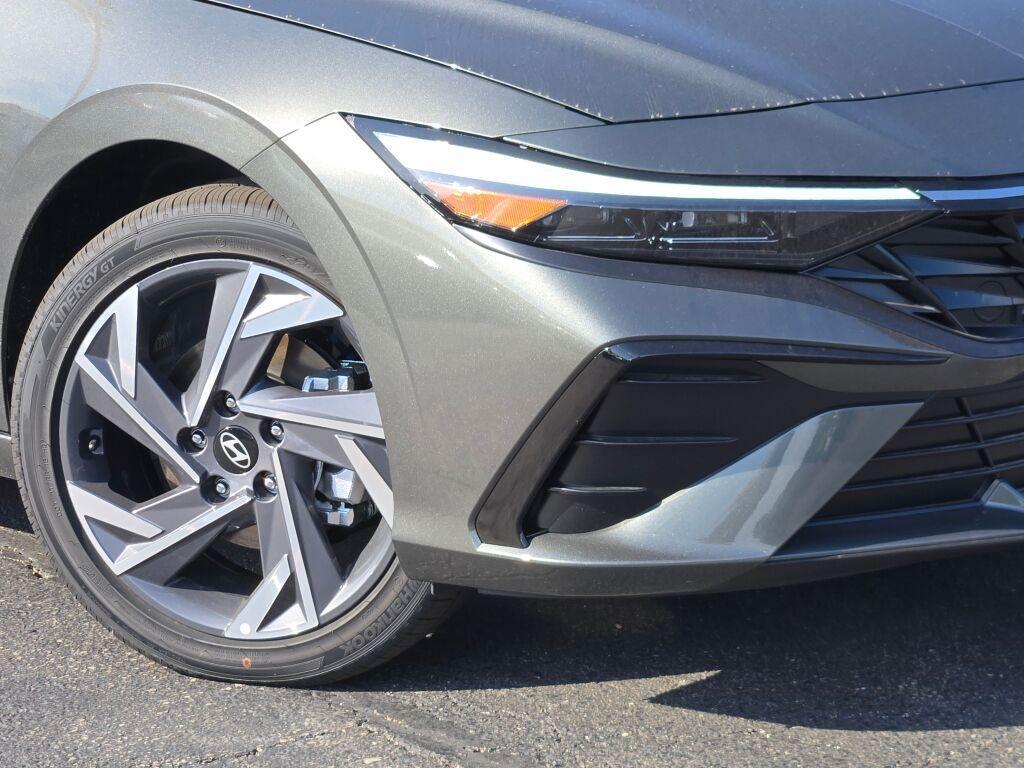 new 2025 Hyundai ELANTRA HEV car, priced at $31,020