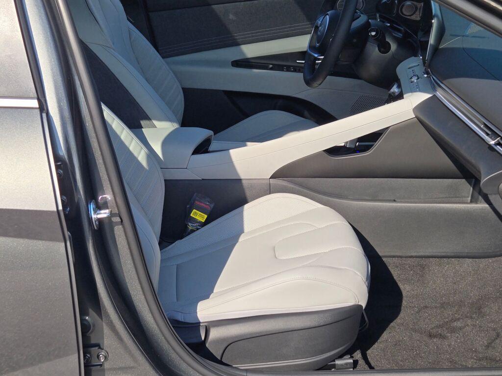 new 2025 Hyundai ELANTRA HEV car, priced at $31,020