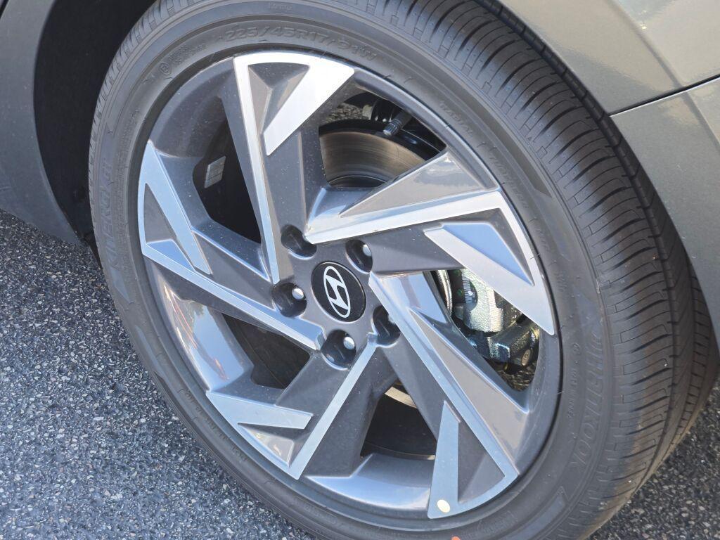 new 2025 Hyundai ELANTRA HEV car, priced at $31,020