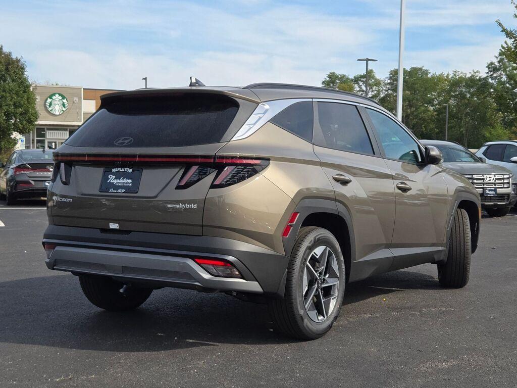 new 2025 Hyundai TUCSON Hybrid car, priced at $34,332