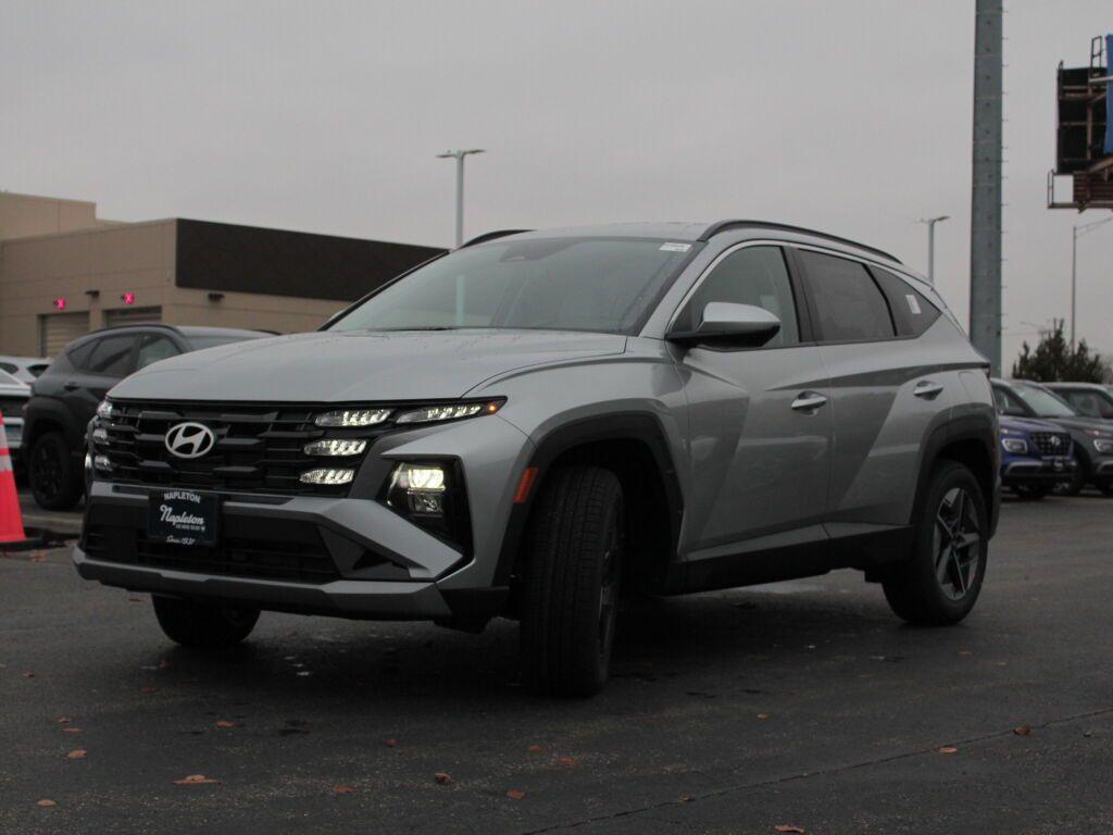 new 2026 Hyundai Tucson car, priced at $31,006