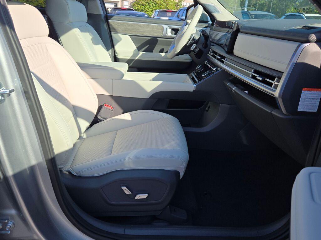 new 2026 Hyundai SANTA FE HEV car, priced at $45,168