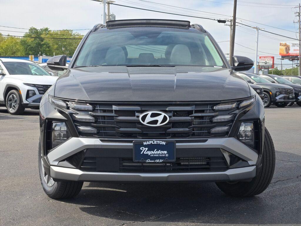 new 2025 Hyundai TUCSON Hybrid car, priced at $34,083