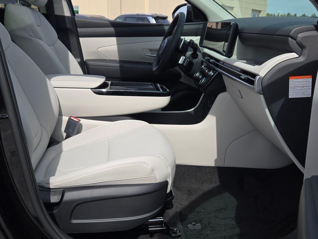 new 2025 Hyundai TUCSON Hybrid car, priced at $34,083