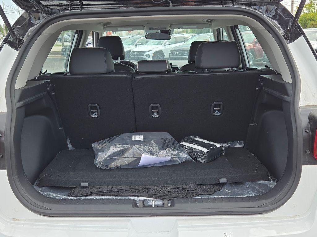 used 2025 Hyundai Venue car, priced at $22,241