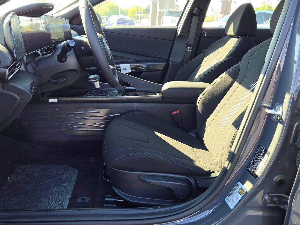 new 2025 Hyundai ELANTRA HEV car, priced at $26,682