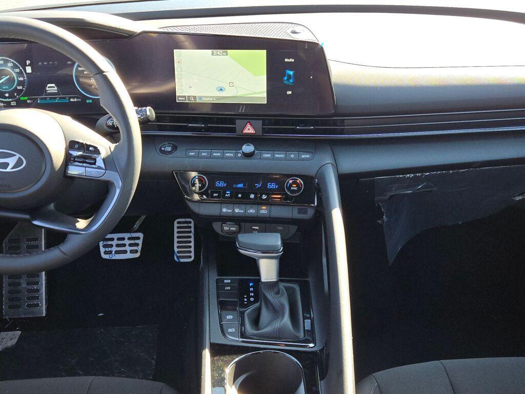 new 2025 Hyundai ELANTRA HEV car, priced at $26,682