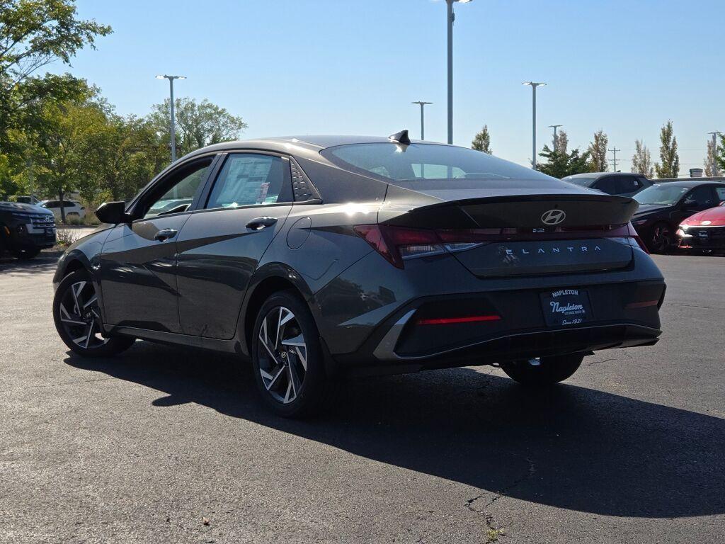 new 2025 Hyundai Elantra car, priced at $24,162