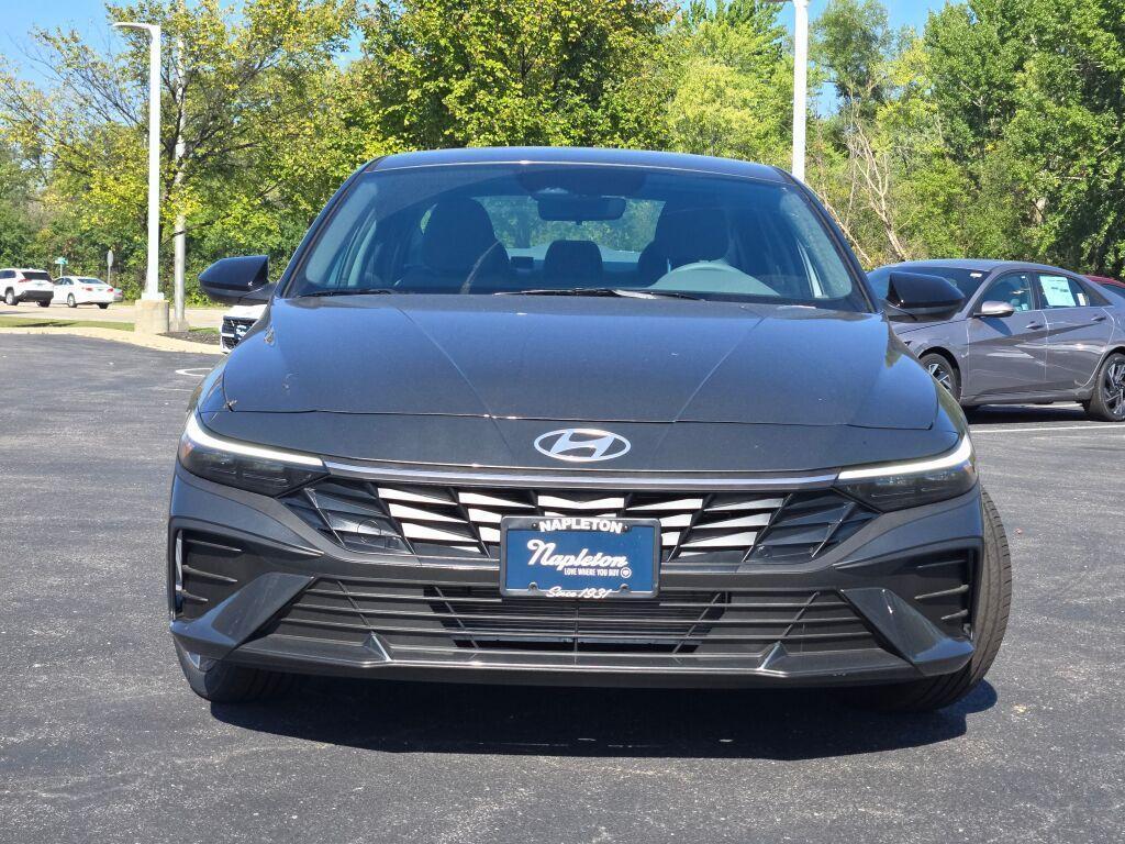 new 2025 Hyundai Elantra car, priced at $24,162