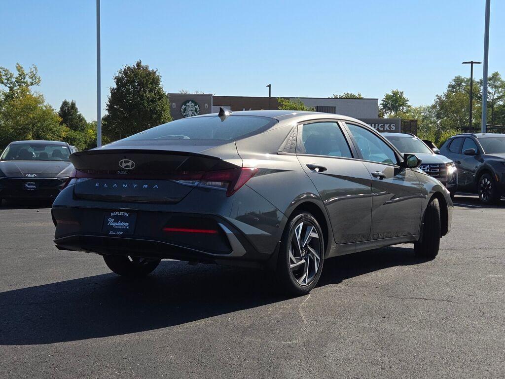new 2025 Hyundai Elantra car, priced at $24,162