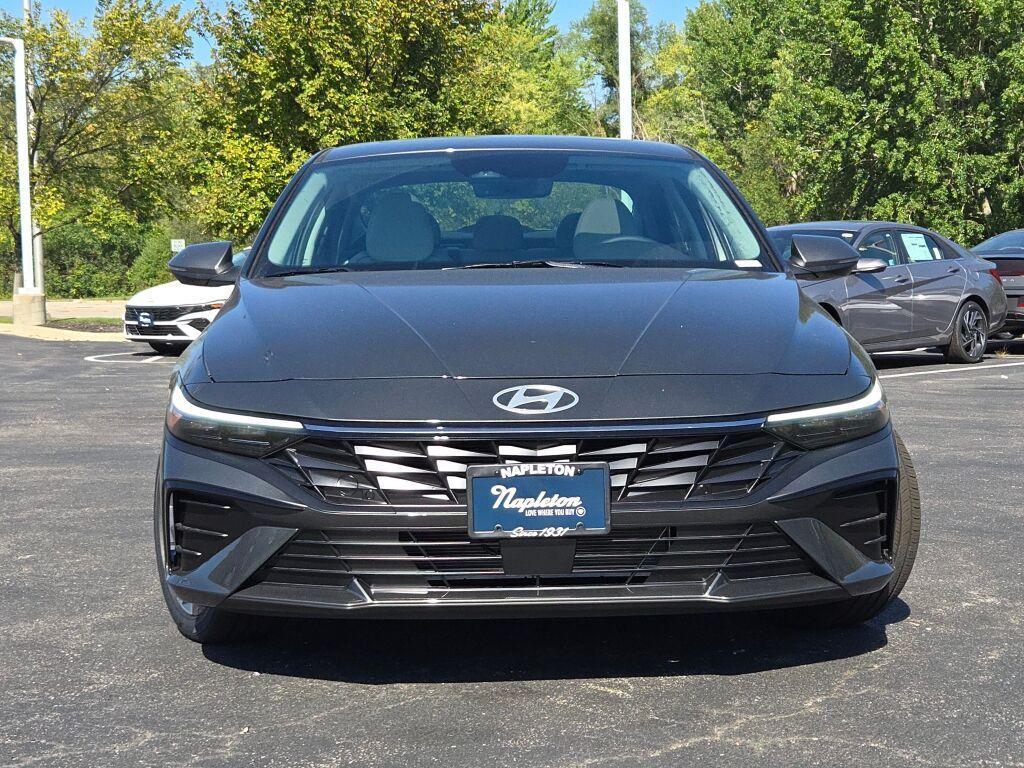 new 2025 Hyundai Elantra car, priced at $28,160
